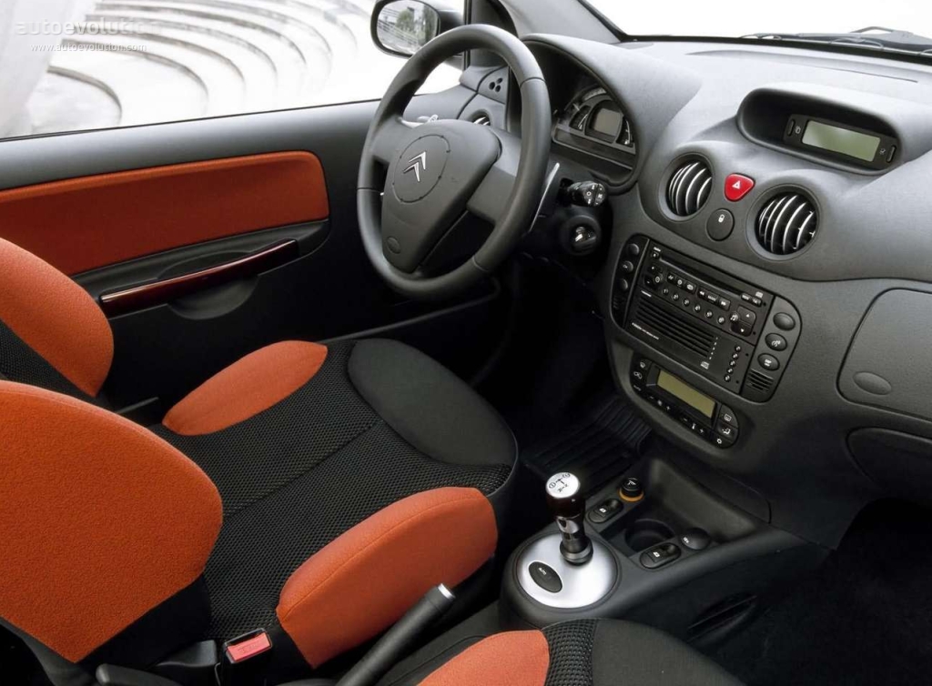 Citroen C2 photo 19