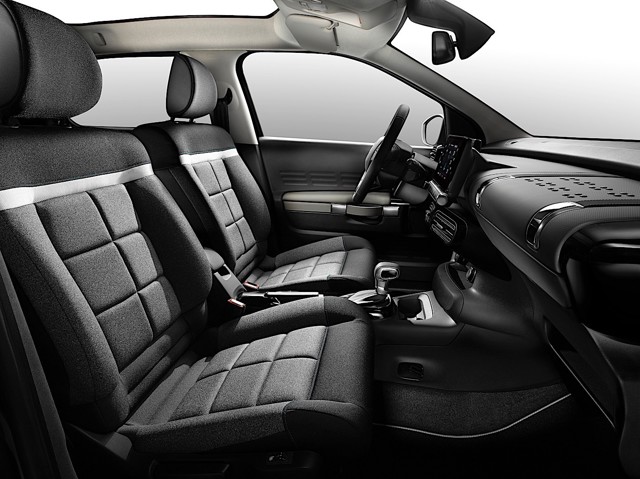 Citroen C4 Cactus photo 21