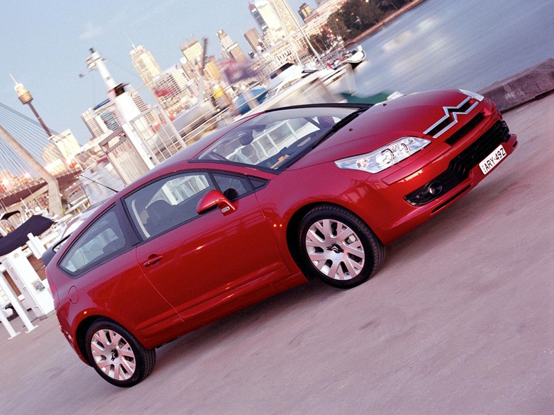 Citroen C4 Coupe photo 7