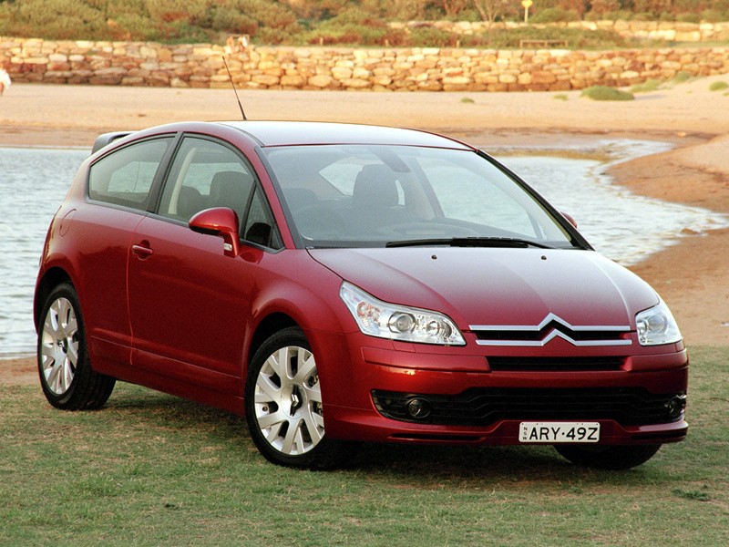 Citroen C4 Coupe photo 8