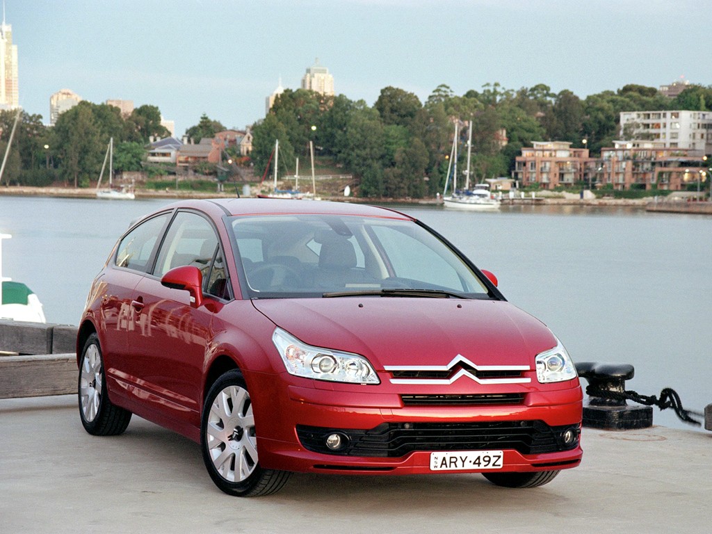 Citroen C4 Coupe photo 14