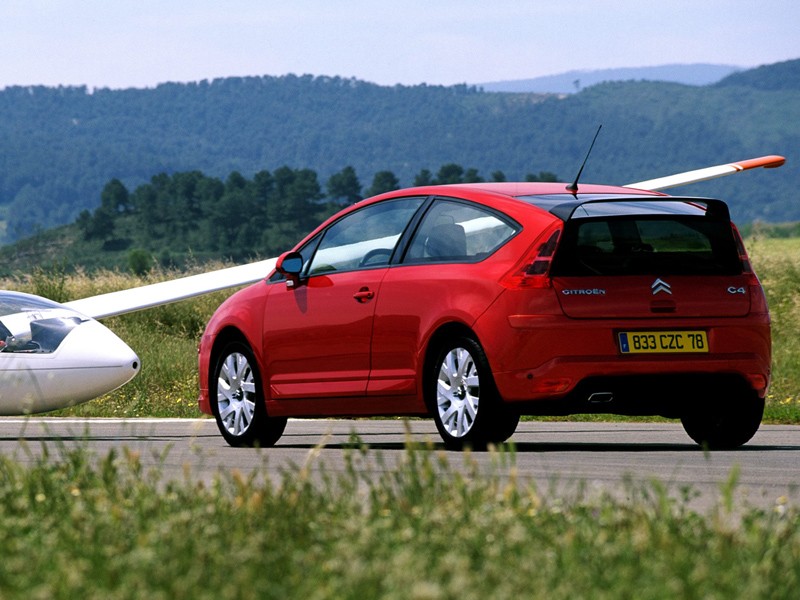 Citroen C4 Coupe photo 25