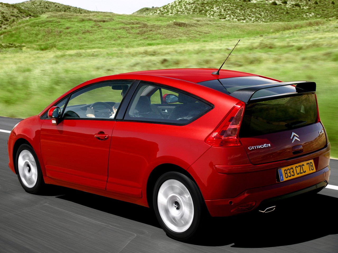 Citroen C4 Coupe photo 32