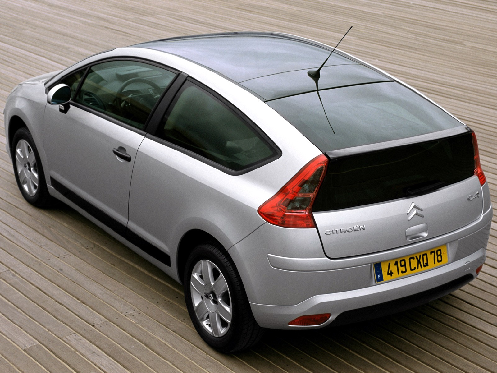 Citroen C4 Coupe photo 36