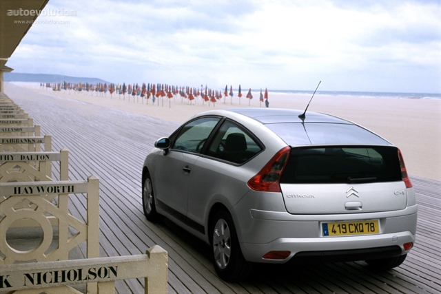 Citroen C4 Coupe photo 3
