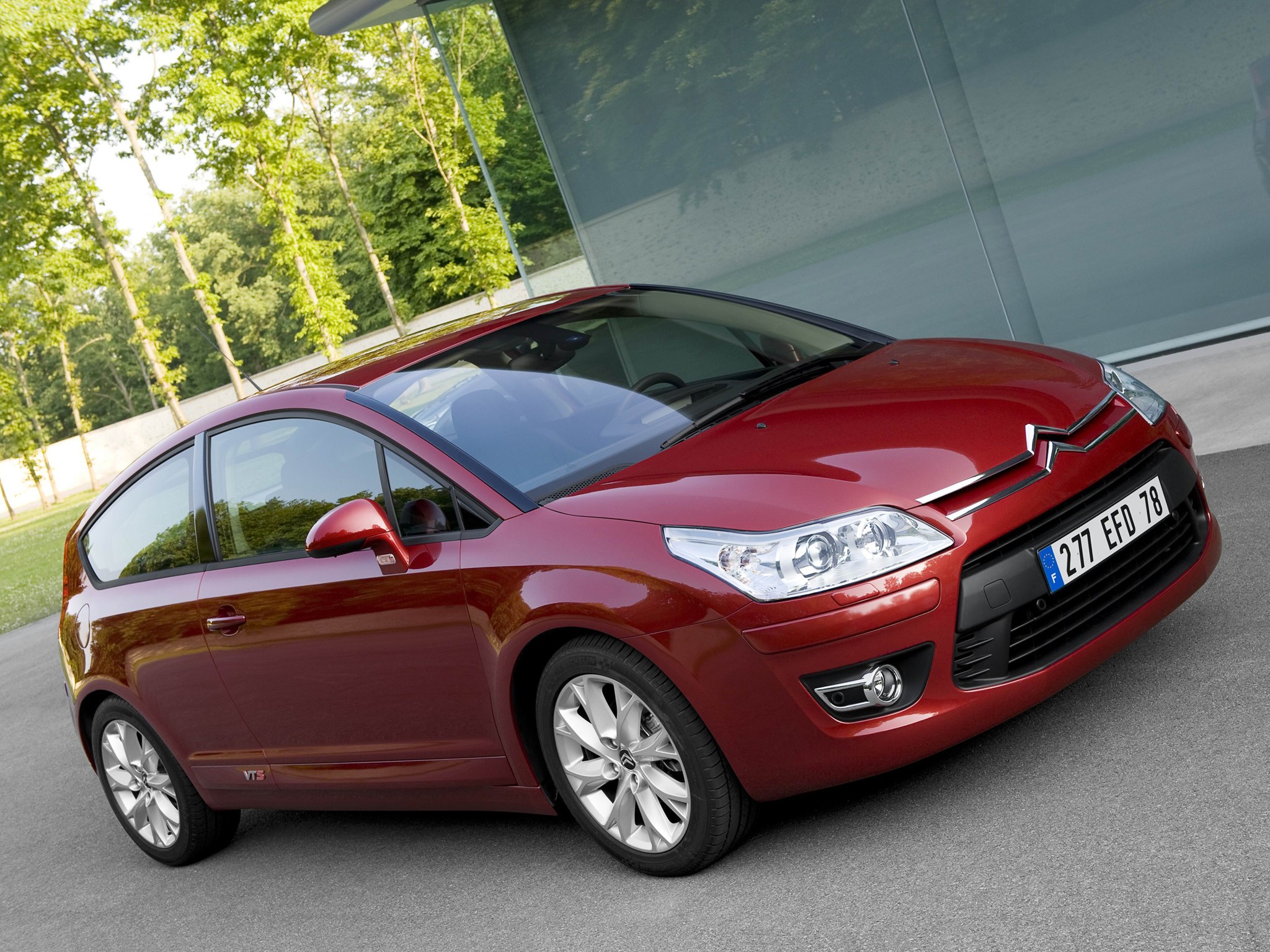 Citroen C4 Coupe photo 9