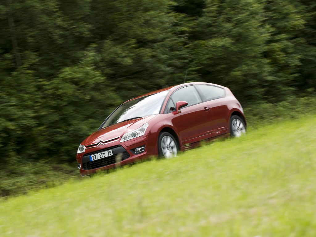 Citroen C4 Coupe photo 18