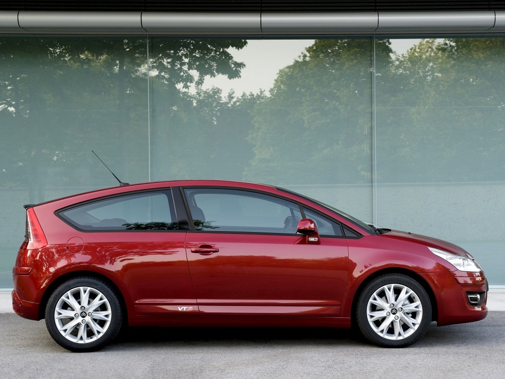 Citroen C4 Coupe photo 20