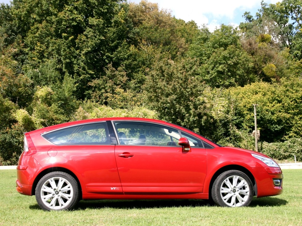 Citroen C4 Coupe photo 21