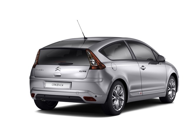 Citroen C4 Coupe photo 23