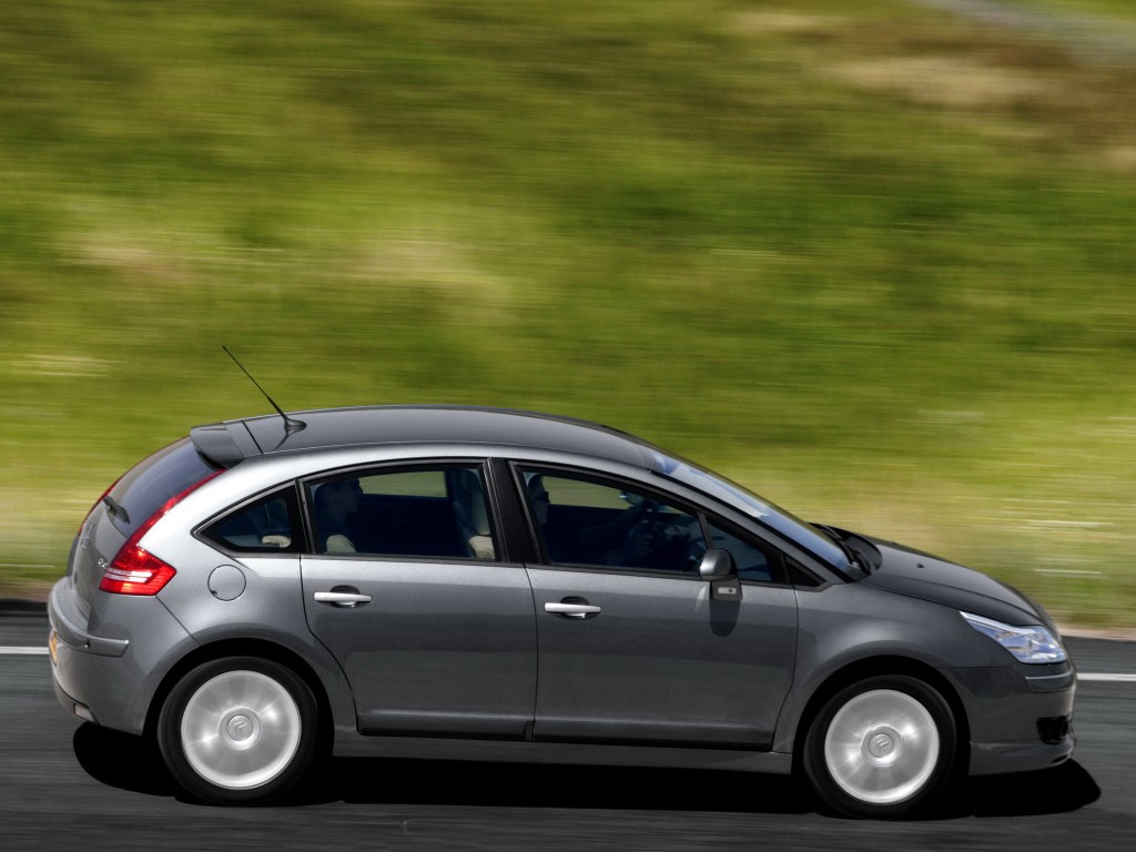 Citroen C4 Hatchback photo 15