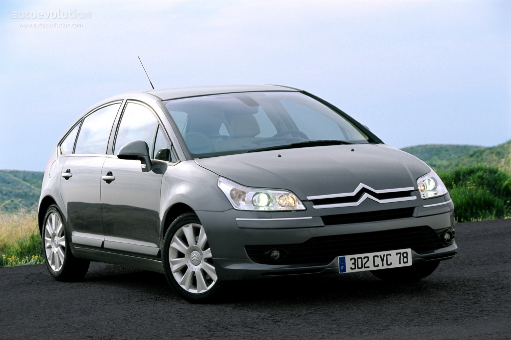 Citroen C4 Hatchback photo 2