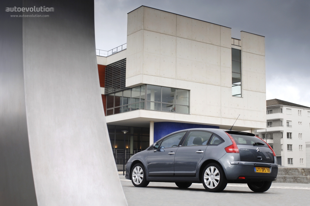 Citroen C4 Hatchback photo 7