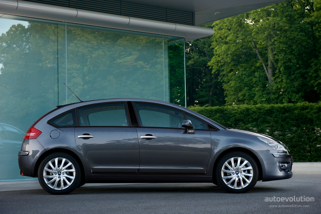 Citroen C4 Hatchback photo 10