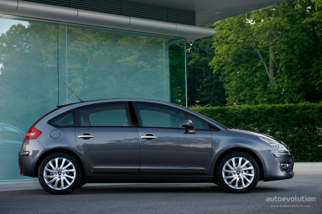 Citroen C4 Hatchback photo 10