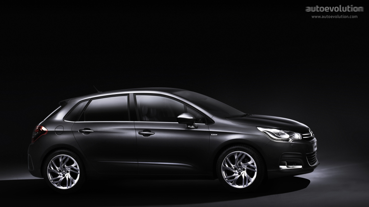Citroen CITROEN C4 Hatchback 1.6L HDi 5MT FWD (90 HP)