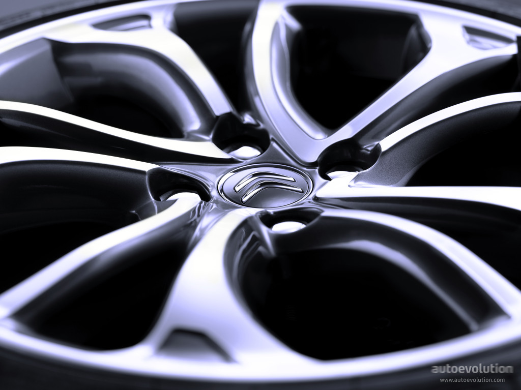 Citroen C4 Hatchback photo 10