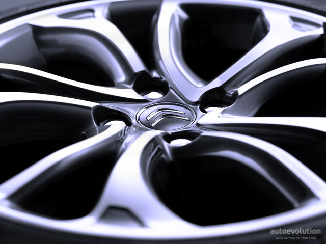 Citroen C4 Hatchback photo 10