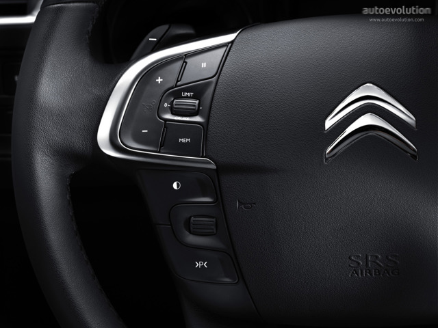 Citroen C4 Hatchback photo 57