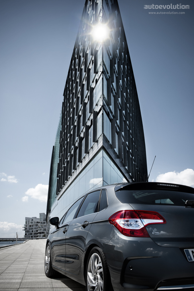 Citroen C4 Hatchback photo 22