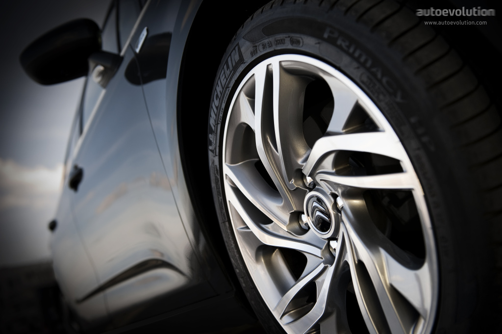 Citroen C4 Hatchback photo 27