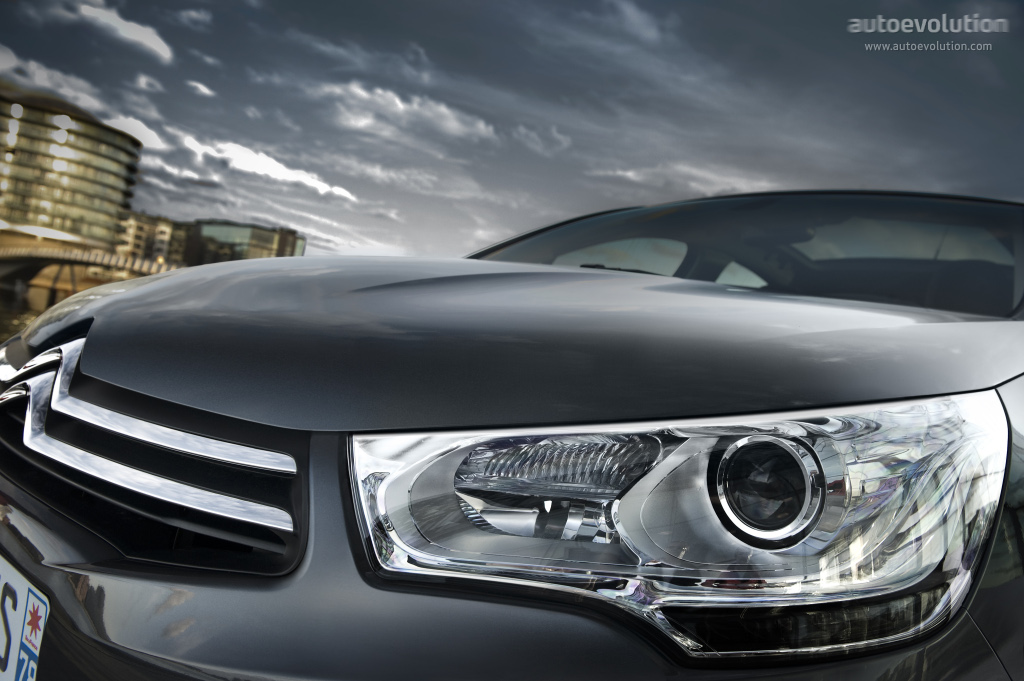 Citroen C4 Hatchback photo 29