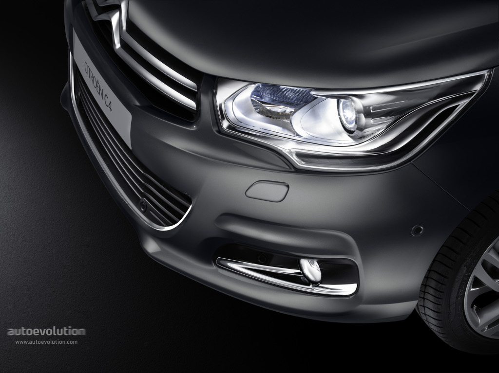Citroen C4 Hatchback photo 9