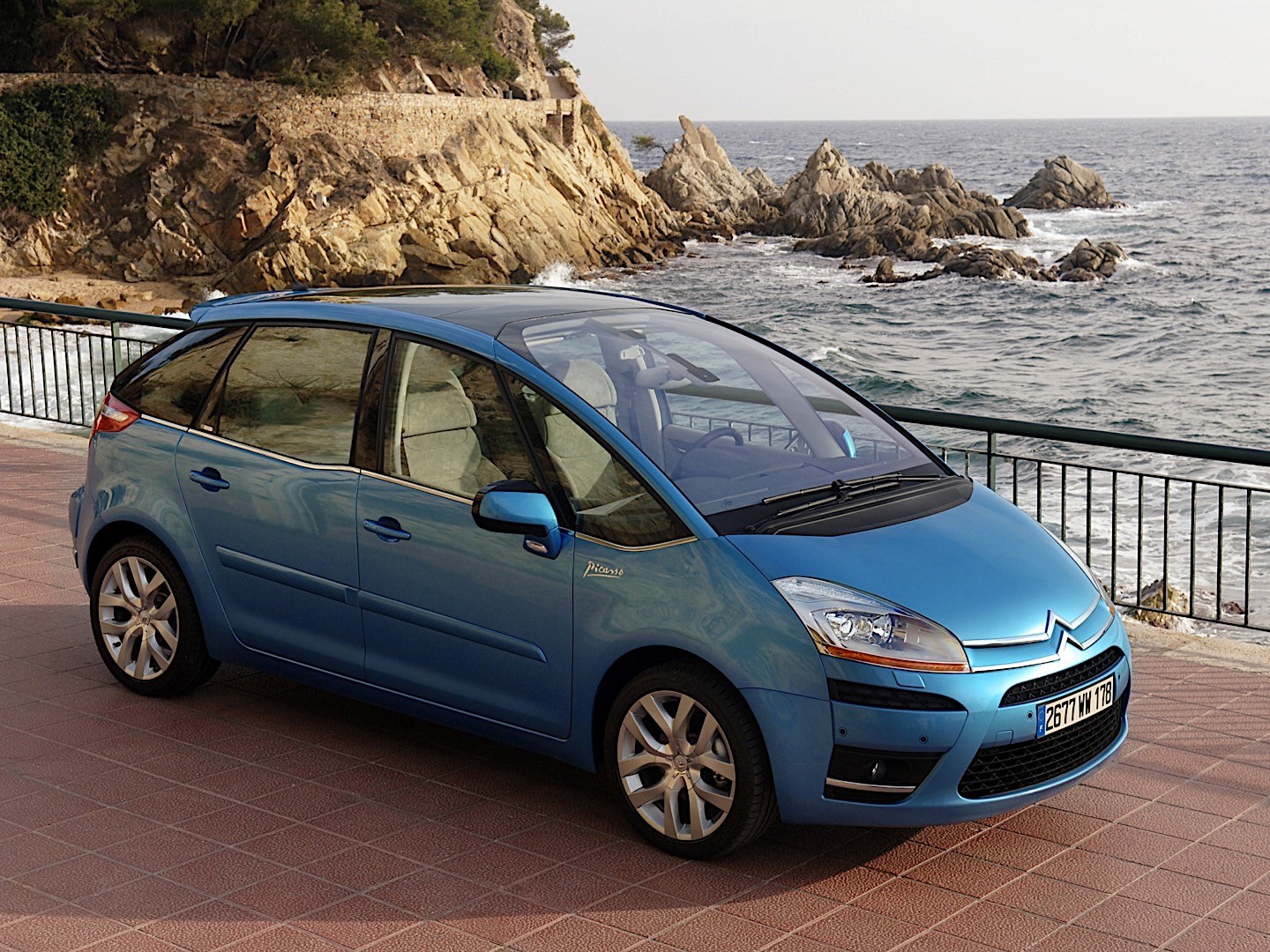 Citroen C4 Picasso photo 19