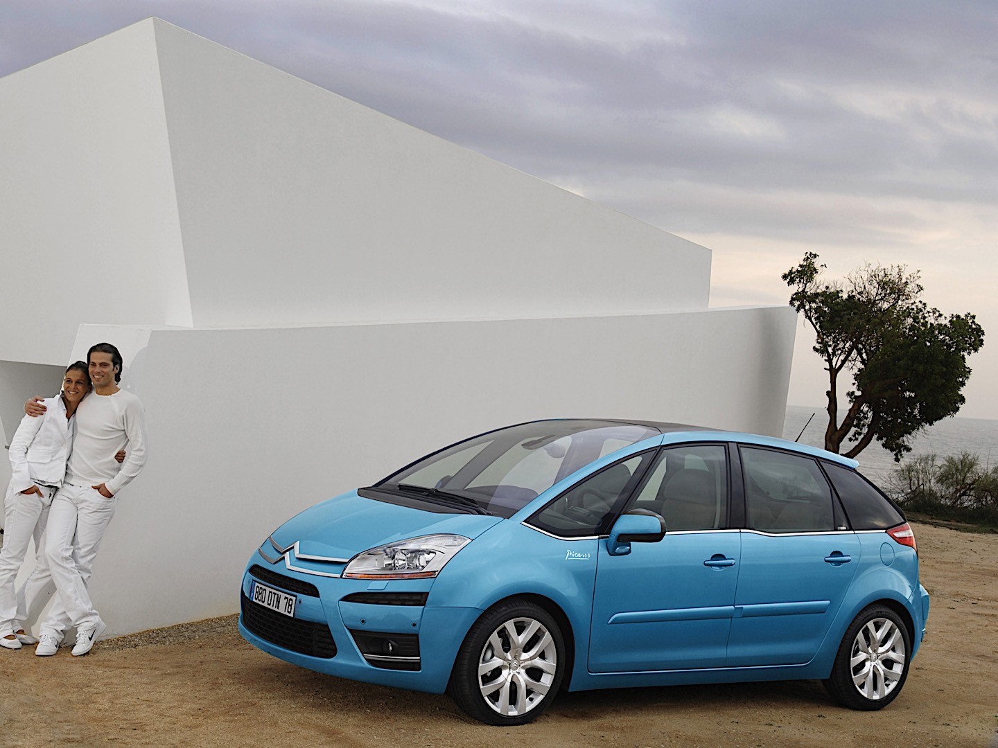 Citroen C4 Picasso photo 29