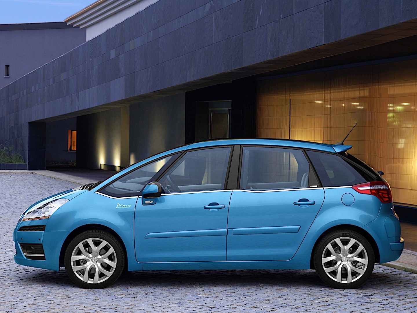 Citroen C4 Picasso photo 31