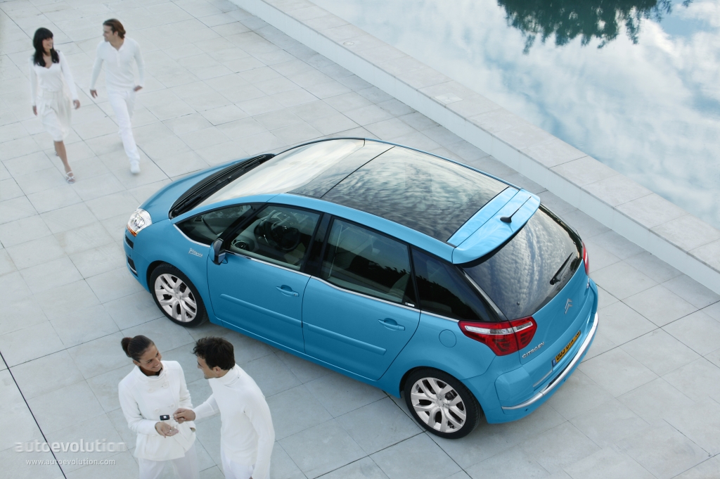 Citroen C4 Picasso photo 8