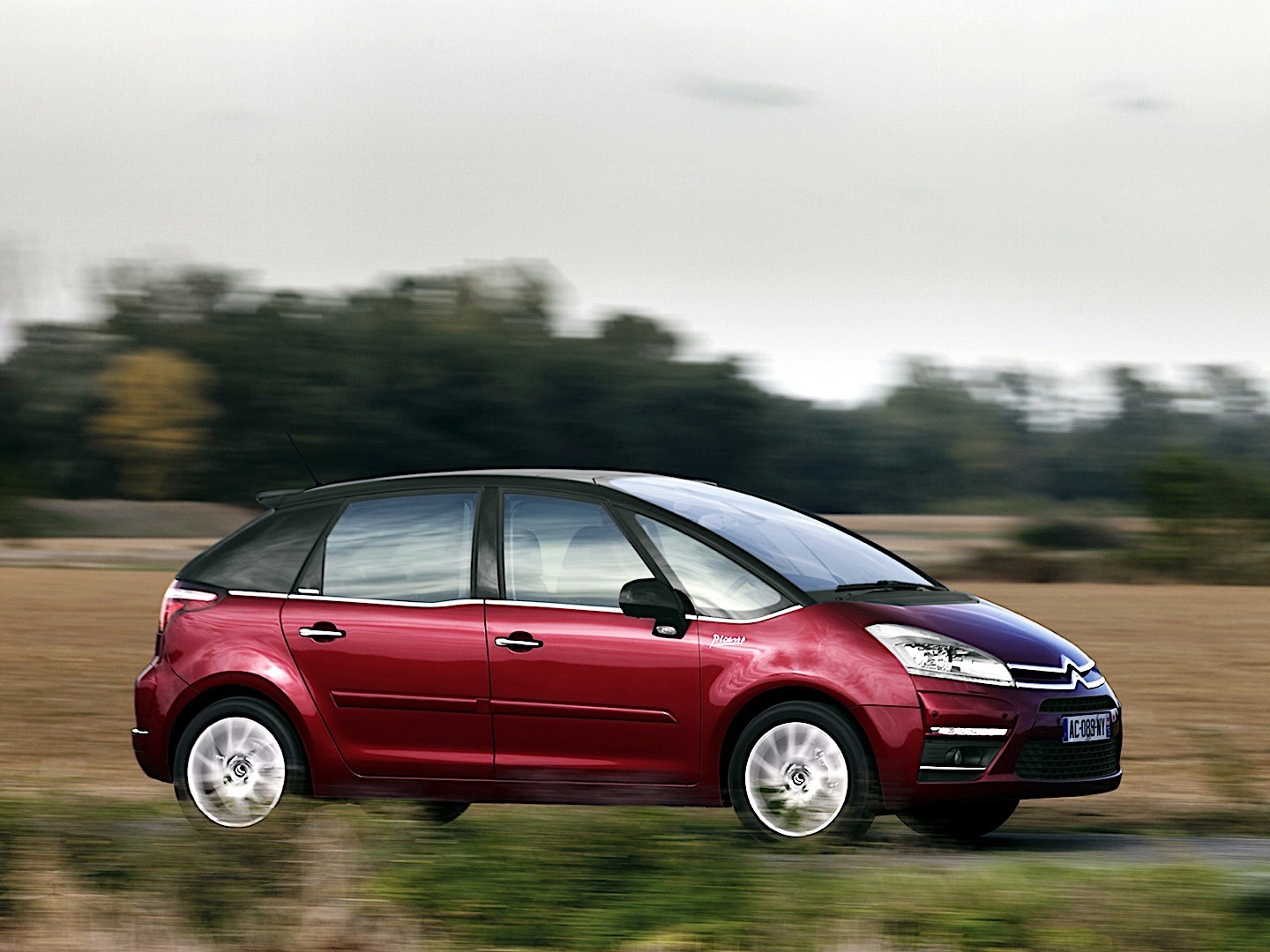 Citroen C4 Picasso photo 4