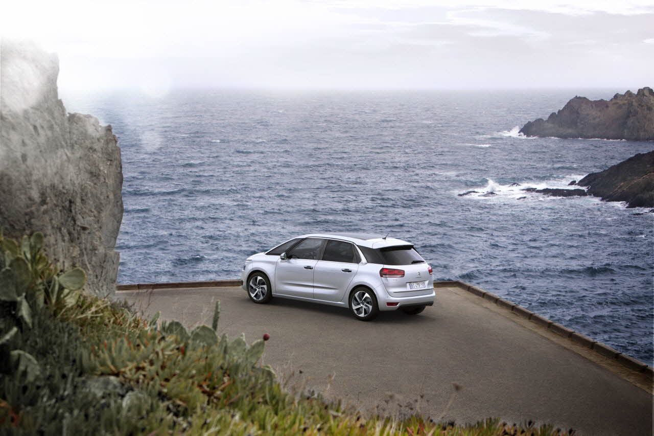 Citroen C4 Picasso photo 16