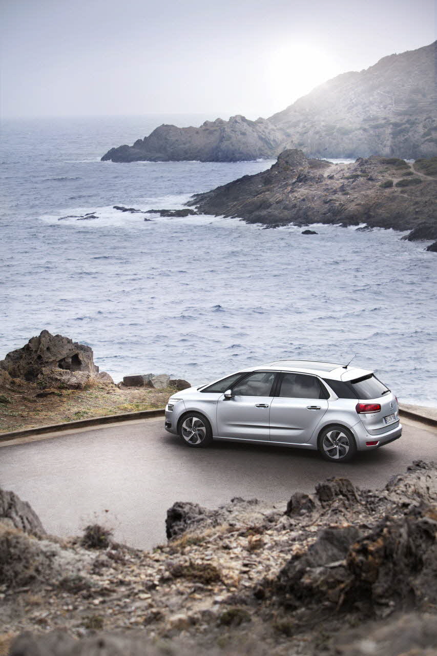 Citroen C4 Picasso photo 17