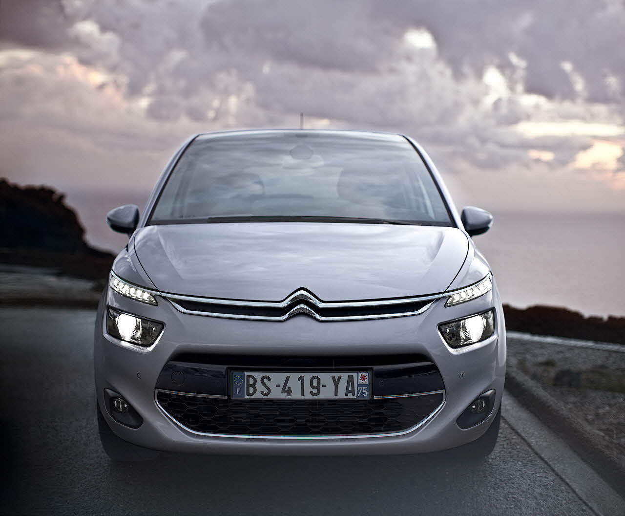 Citroen C4 Picasso photo 2