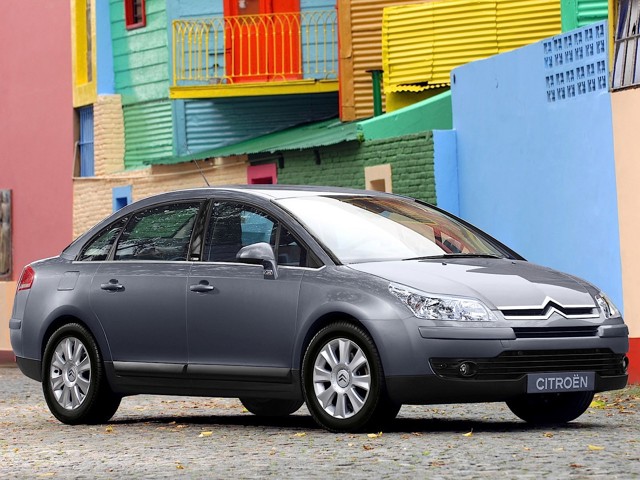 Citroen C4 Sedan photo 19