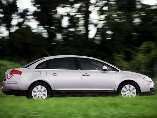 Citroen C4 Sedan photo 20