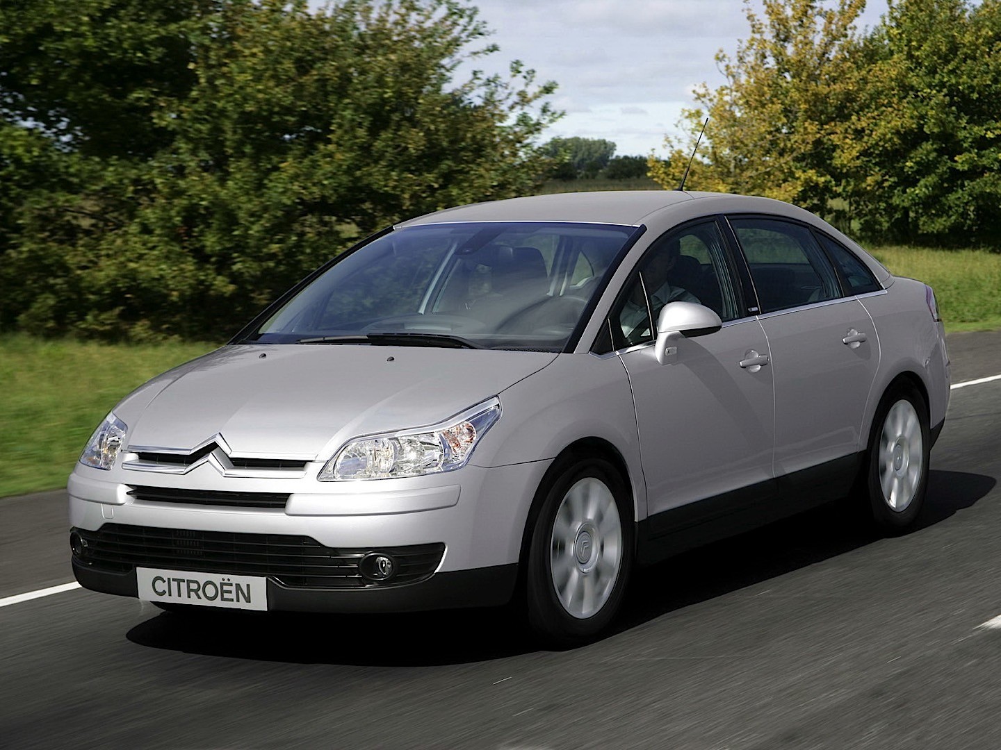 Citroen C4 Sedan photo 22