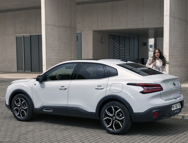 Citroen C4 photo 23