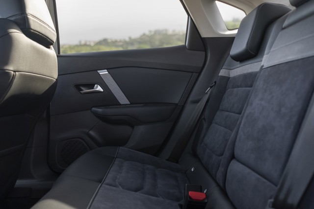 Citroen C4 photo 39