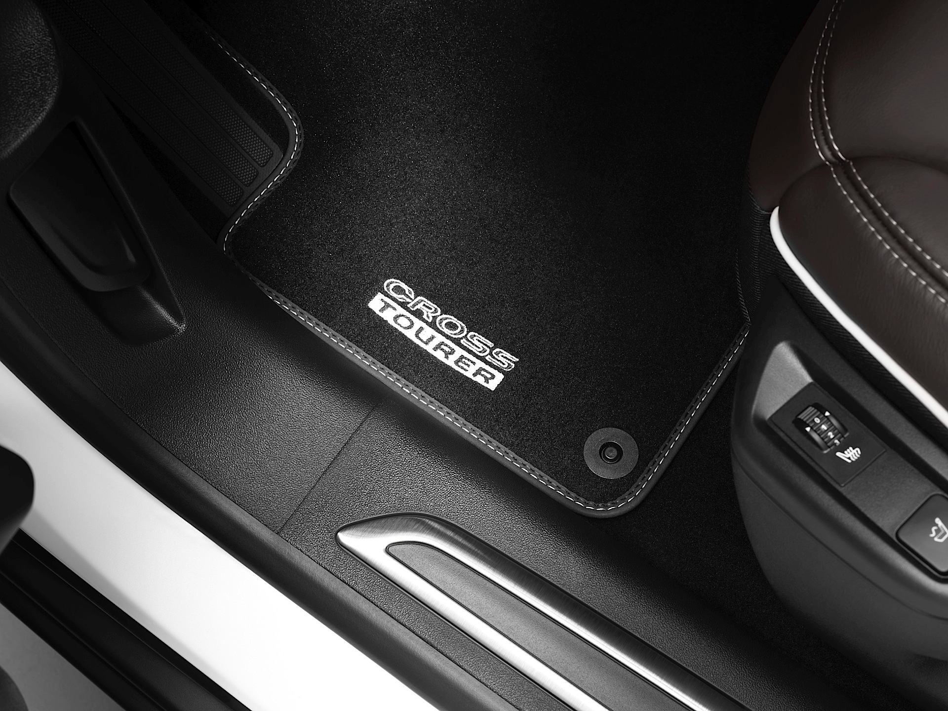 Citroen C5 Crosstourer photo 9