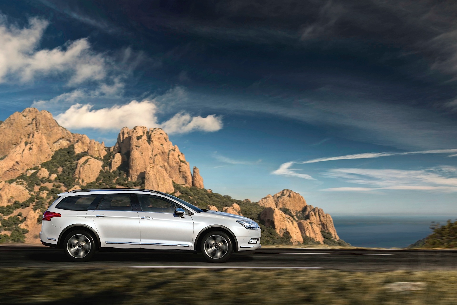 Citroen C5 Crosstourer photo 4