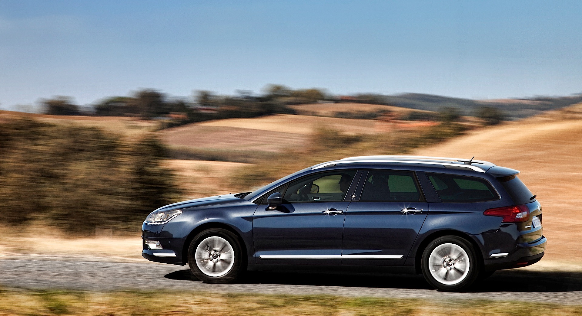 Citroen C5 Estate photo 10