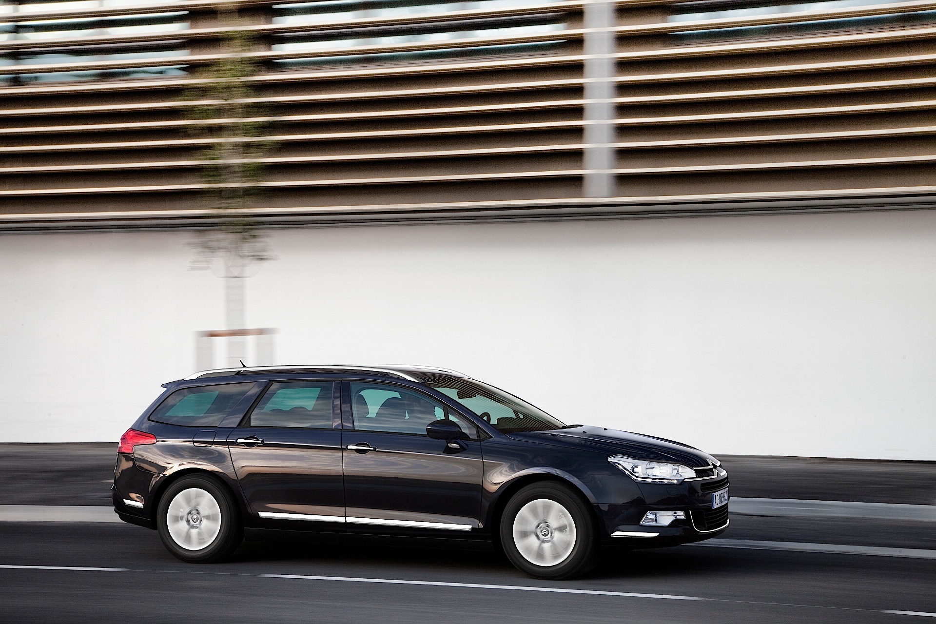 Citroen C5 Estate photo 12