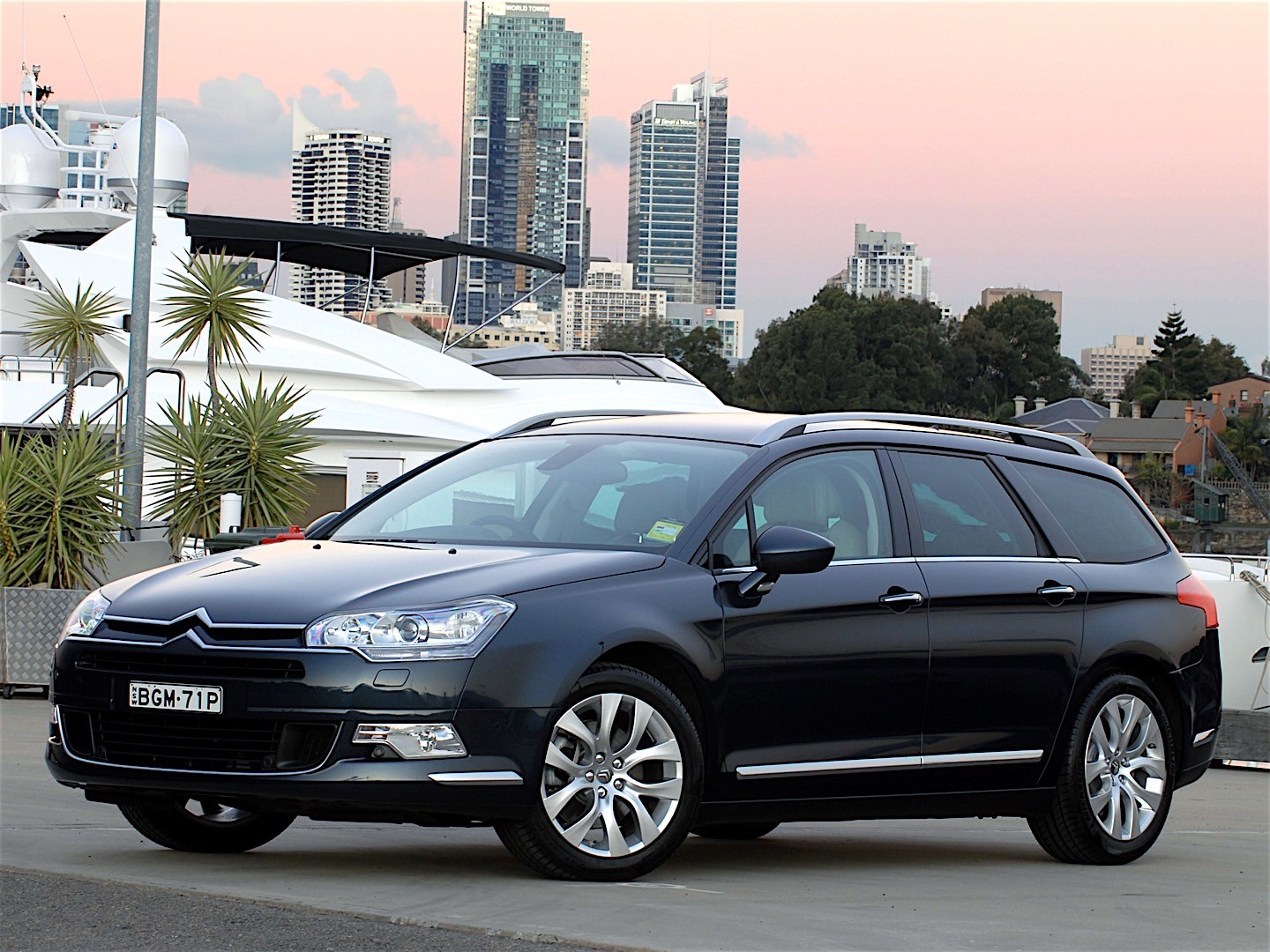 Citroen C5 Estate photo 17