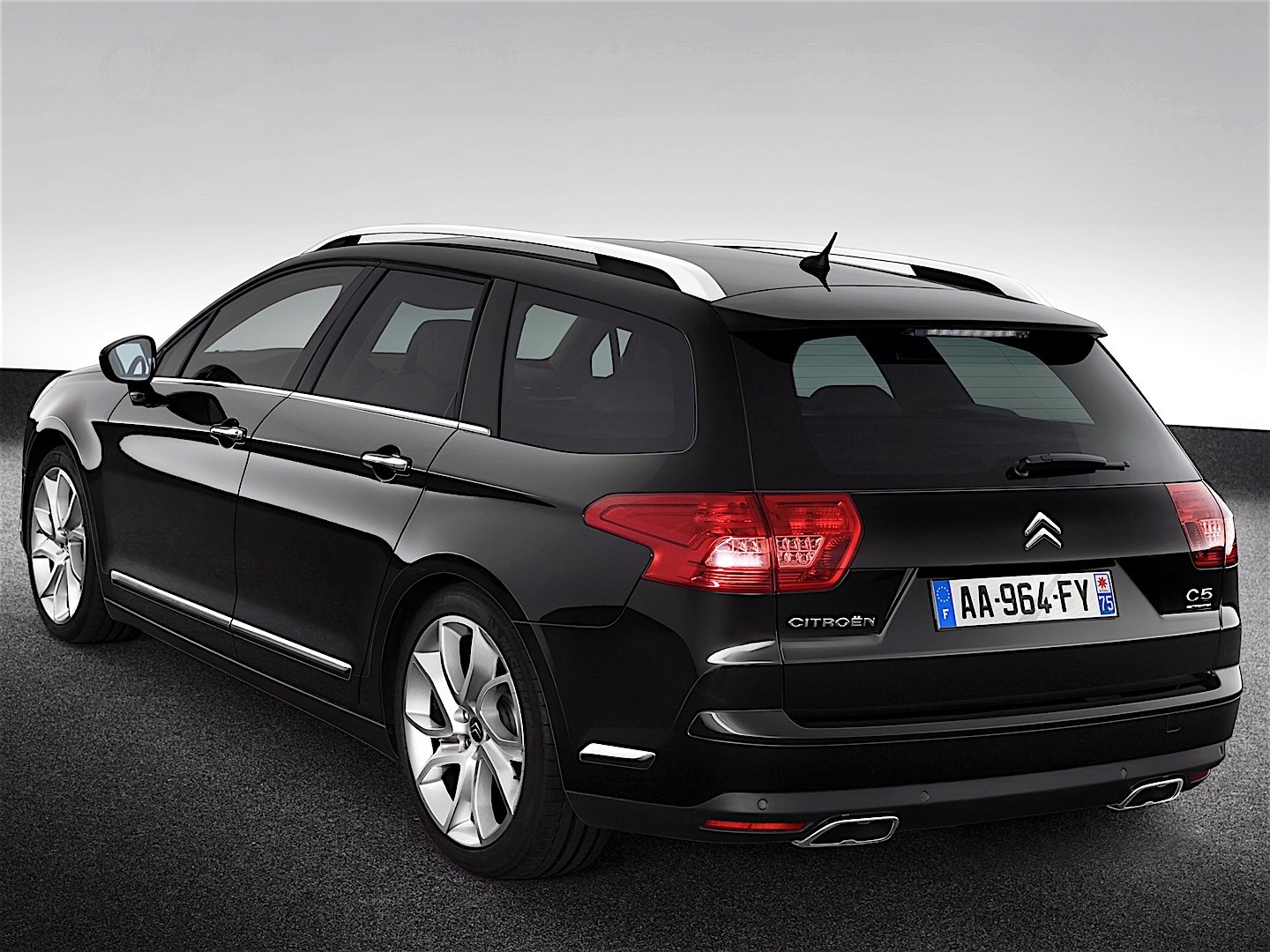 Citroen C5 Estate photo 21