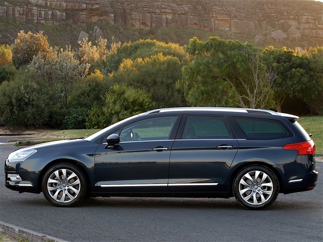 Citroen C5 Estate photo 23