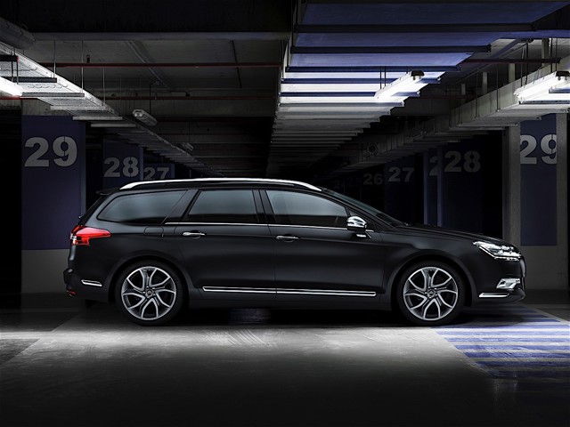 Citroen C5 Estate photo 12