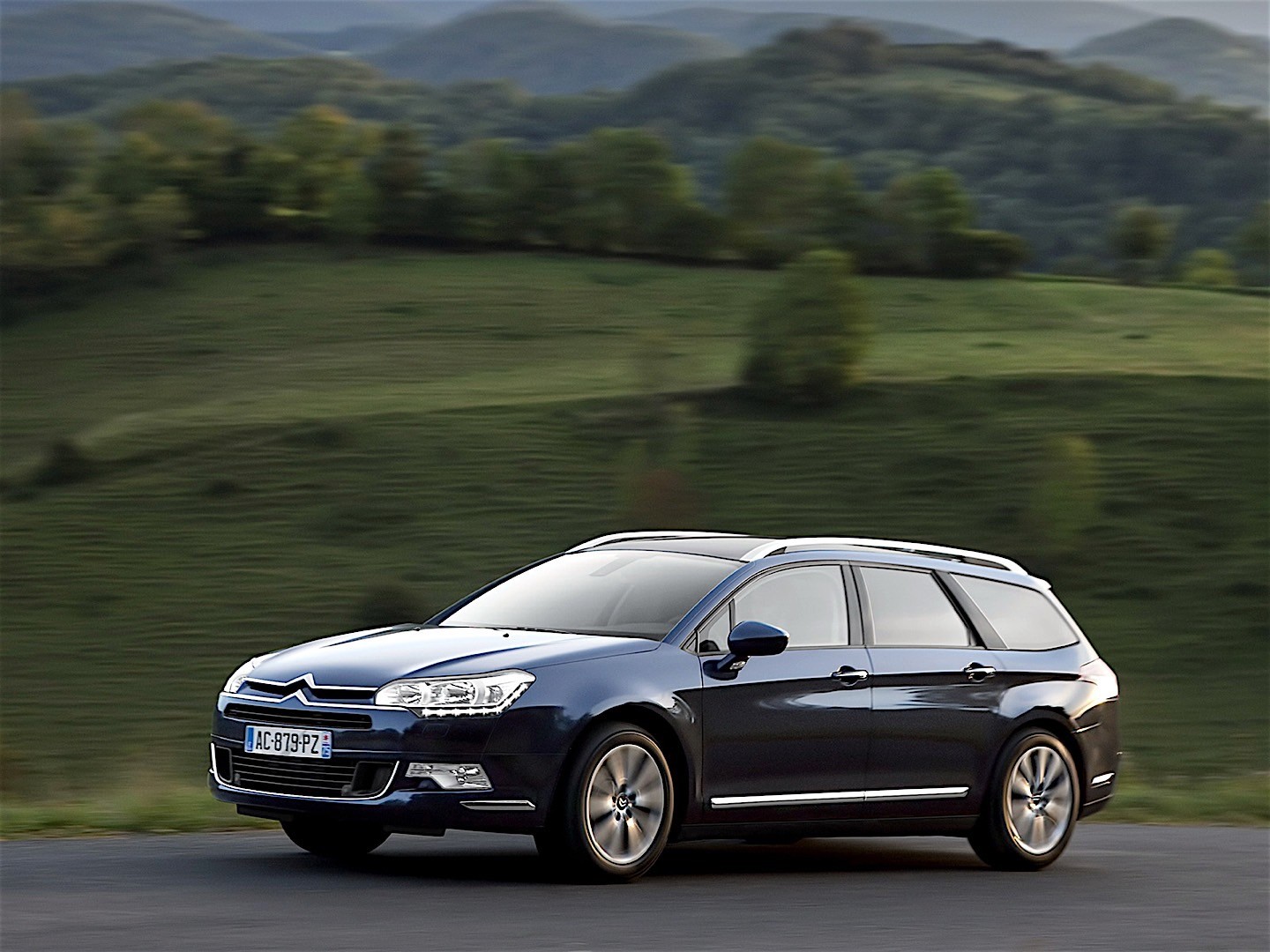 Citroen C5 Estate photo 13