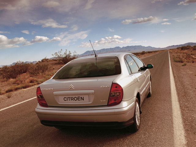 Citroen C5 Liftback photo 26